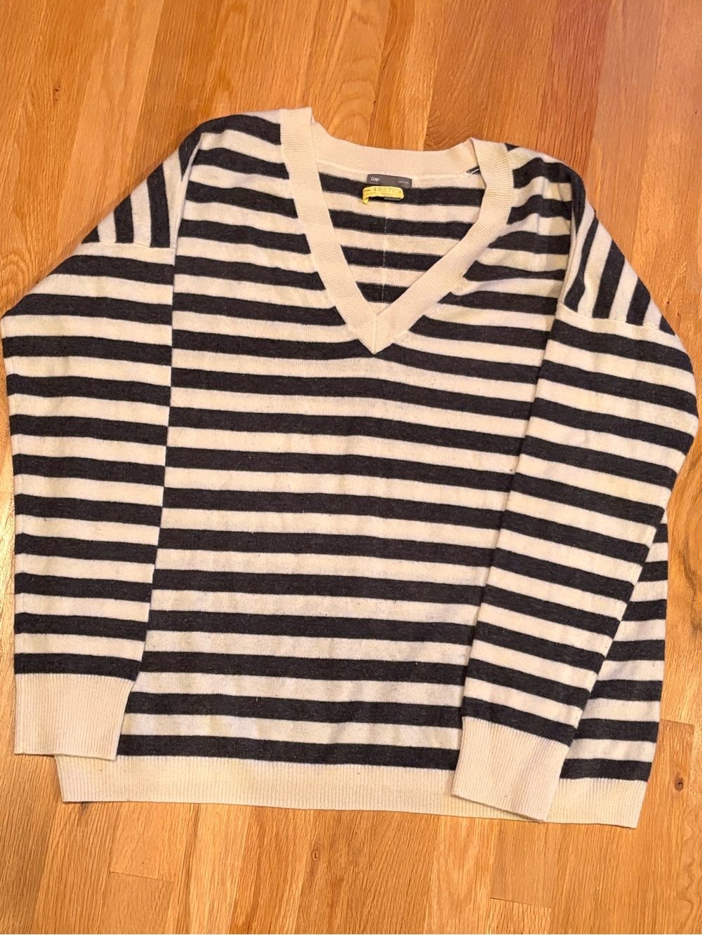 GAP Black and Cream Striped Cashmere Sweater